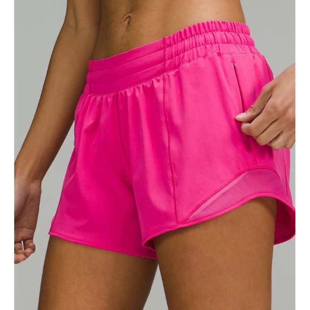 Lululemon Hotty Hot High-Rise Lined Shorts 4" Sonic Pink Size 2